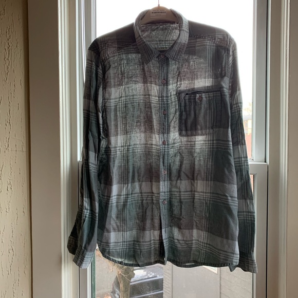 Classic PacNW Green Flannel - Picture 1 of 3